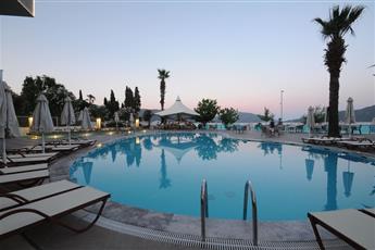 Sunrise Hotel 4*
