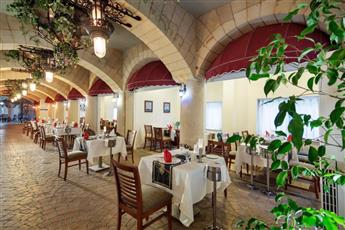 Sunrise Queen Luxury Hotel 5*