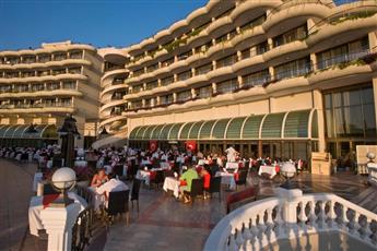 Sunrise Queen Luxury Hotel