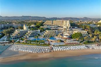 Sunrise Queen Luxury Hotel