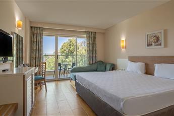 Sunrise Queen Luxury Hotel