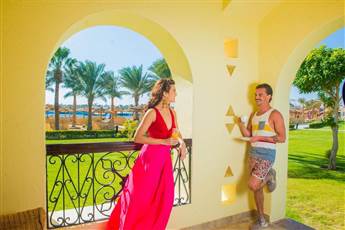 Sunrise Royal Makadi Aqua Resort 5*