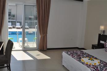 Sunshine Holiday Resort 4*