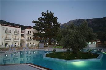 Sunshine Holiday Resort