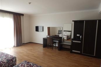Sunshine Holiday Resort