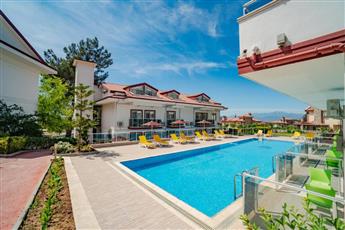 Sunshine Holiday Resort