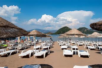 Supreme Beach Hotel - Adults Only 14+