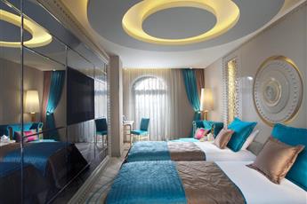 Sura Design Hotel & Suites 4*