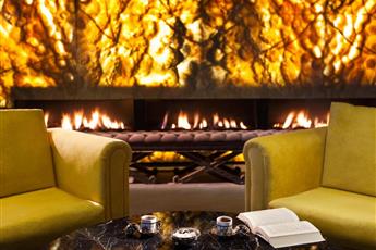 Sura Design Hotel & Suites