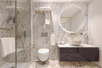 Sura Design Hotel & Suites