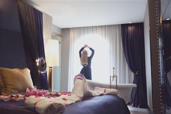 Sura Design Hotel & Suites