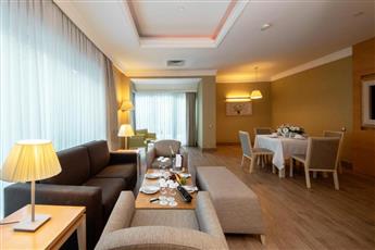 Susesi Luxury Resort