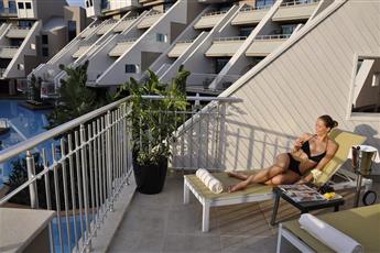 Susesi Luxury Resort