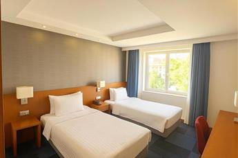 Taksim Express Hotel 4*