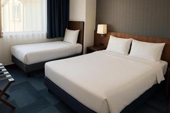 Taksim Express Hotel 4*