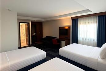 Taksim Express Hotel 4*