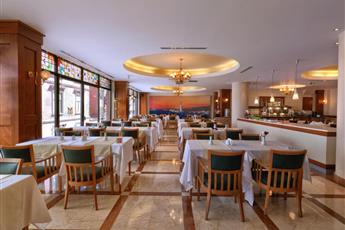Taksim Metropark Hotel