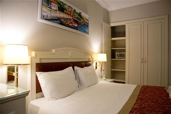 Taksim Metropark Hotel