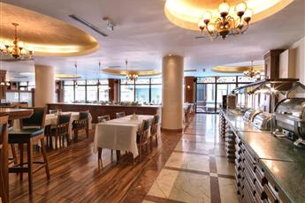 Taksim Metropark Hotel