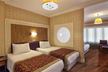 Taksim Metropark Hotel