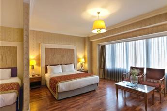 Taksim Metropark Hotel