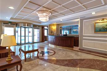 Taksim Metropark Hotel
