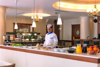 Taksim Metropark Hotel