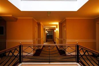 Taksim Metropark Hotel