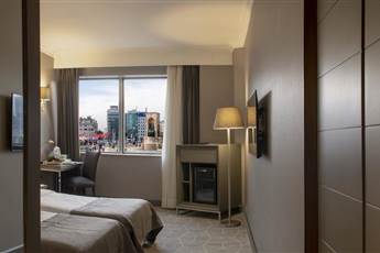 Taksim Square Hotel 4* Taksim Square Hotel 4*