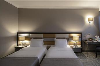 Taksim Square Hotel 4* Taksim Square Hotel 4*