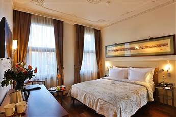 Taxim Lounge Hotel 4*