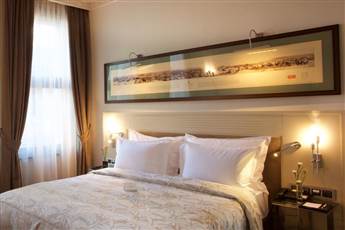 Taxim Lounge Hotel 4*