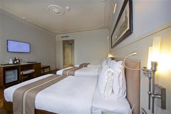 Taxim Lounge Hotel 4*