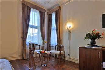 Taxim Lounge Hotel 4*