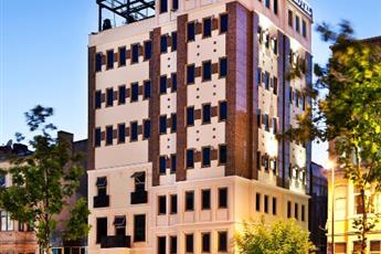 Taximtown Hotel 4*