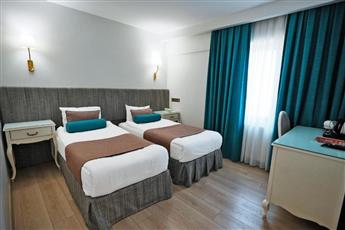 Taximtown Hotel