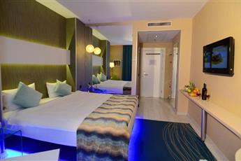 Tempo Hotel 4Levent 3*