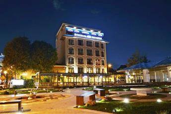 The And Hotel
