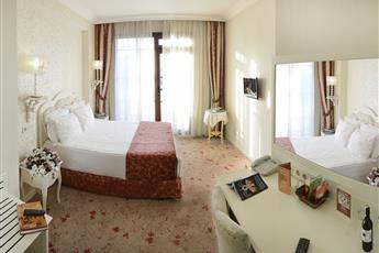 The And Hotel