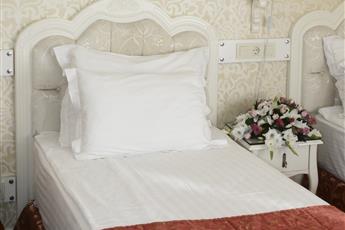 The And Hotel