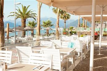 The Beachfront Hotel - Adults Only 16+