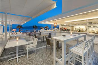 The Beachfront Hotel - Adults Only 16+