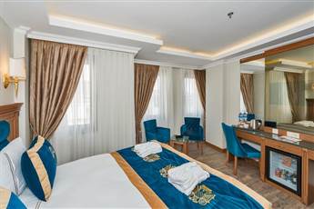 The Byzantium Hotel & Suites 4*