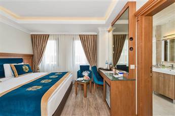 The Byzantium Hotel & Suites 4*