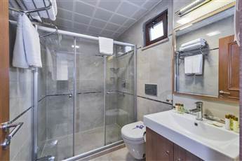 The Byzantium Hotel & Suites 4*