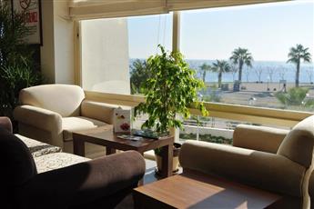 The Corner Park Hotel 4*