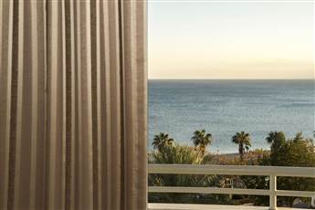 The Corner Park Hotel 4*