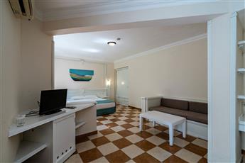 The Garden Beach Hotel 4*