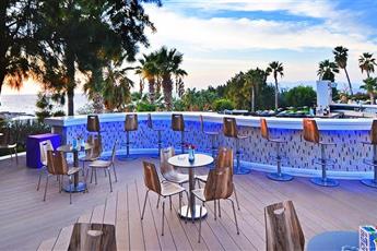 The Grand Blue Sky International Hotel 4*