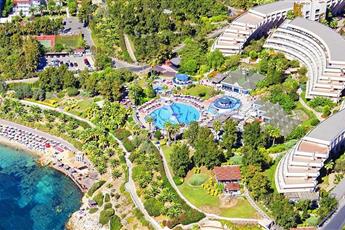 The Grand Blue Sky International Hotel